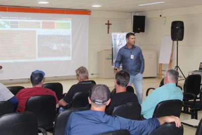 Coprossel e ICL realizam evento com foco em NutriÃ§Ã£o e Fisiologia de Plantas